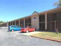  Country Host Inn Franklin