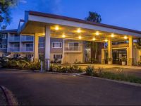  Best Western Plus Garden Court Inn