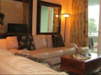  Beach Club Avalon 208