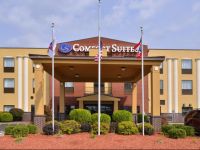  Comfort Suites East