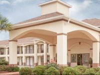  Howard Johnson - Lafayette