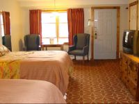  Ludlow Colonial Motel