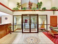  Days Inn & Suites Louisville Airport SW