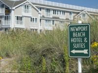  Newport Beach Hotel & Suites