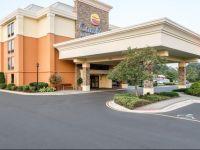  Comfort Inn and Suites Newark