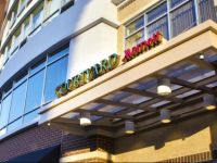  Courtyard by Marriott Newark Downtown