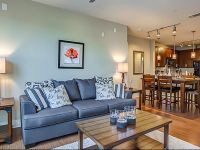  11th Avenue Apartment by Stay Alfred