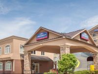  Howard Johnson Express Inn North Bergen