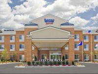  Fairfield Inn & Suites by Marriott Milwaukee Airport