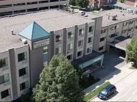  Brentwood Inn and Suites