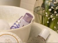  Colonial Gardens Bed & Breakfast