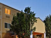  Country Inn & Suites Wichita Northeast