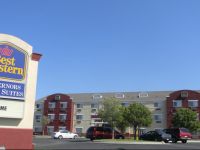  Best Western Governors Inn and Suites