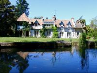  Domaine De Chantemerles