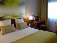  Mercure Lyon CharbonniГЁres