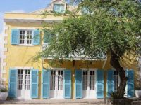  Migrante Guest House