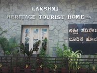 Lakshmi Heritage Tourist Home
