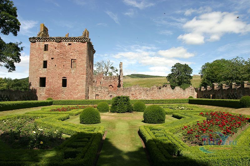 Visit the castle. Замок Эдзел Шотландия. Замок Эвора-Монте. Фото Edzell Castle. Замок Хосетцу.