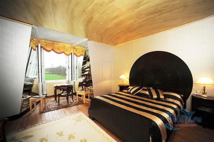 Замок Шато Де Канизи