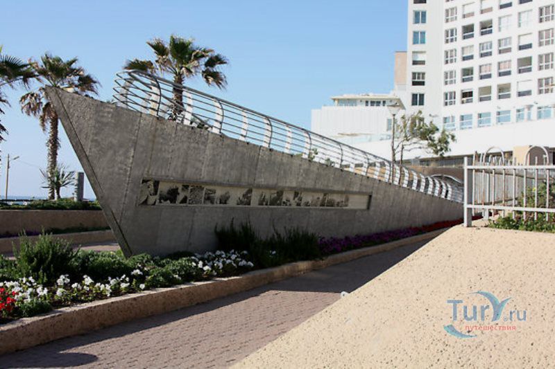 Памятник Хаапала в Лондон Гарден