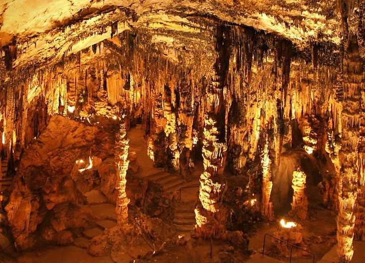 Пещеры Арта (Cuevas de Artà)