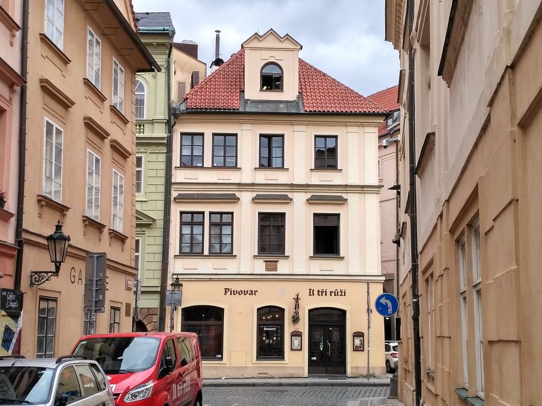 Пивовар и ресторан U Tří růží