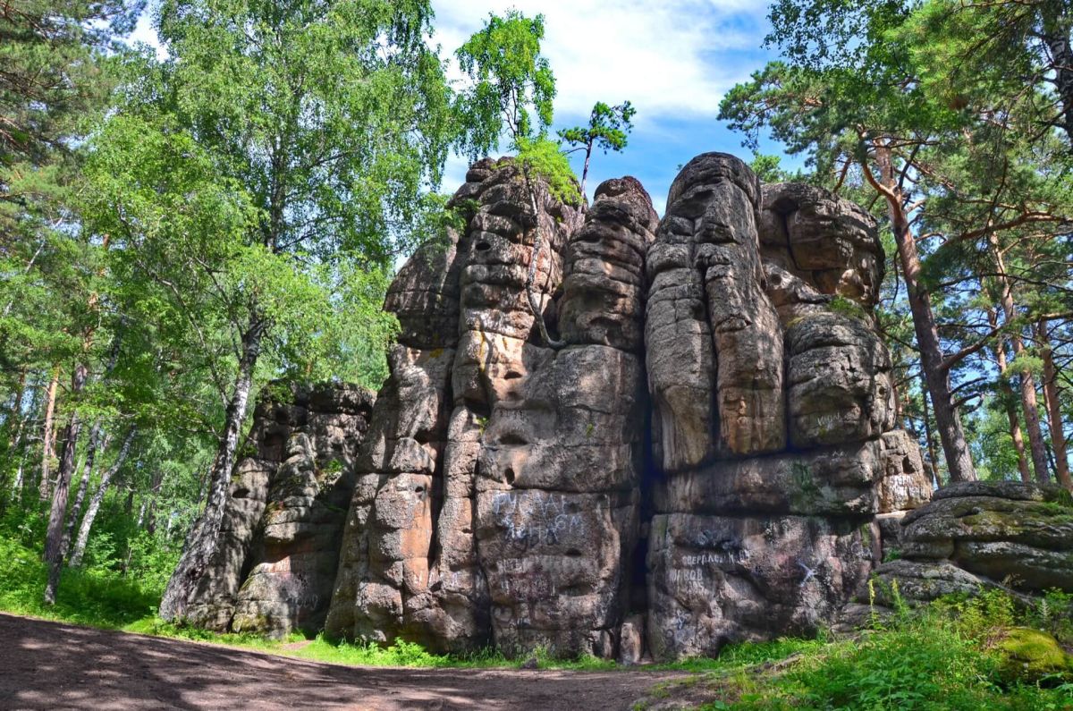 Скала Четыре брата