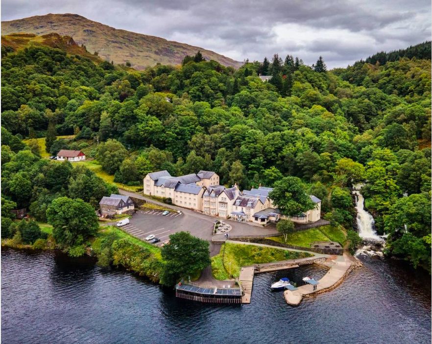 10 самых старых отелей в Шотландии фото