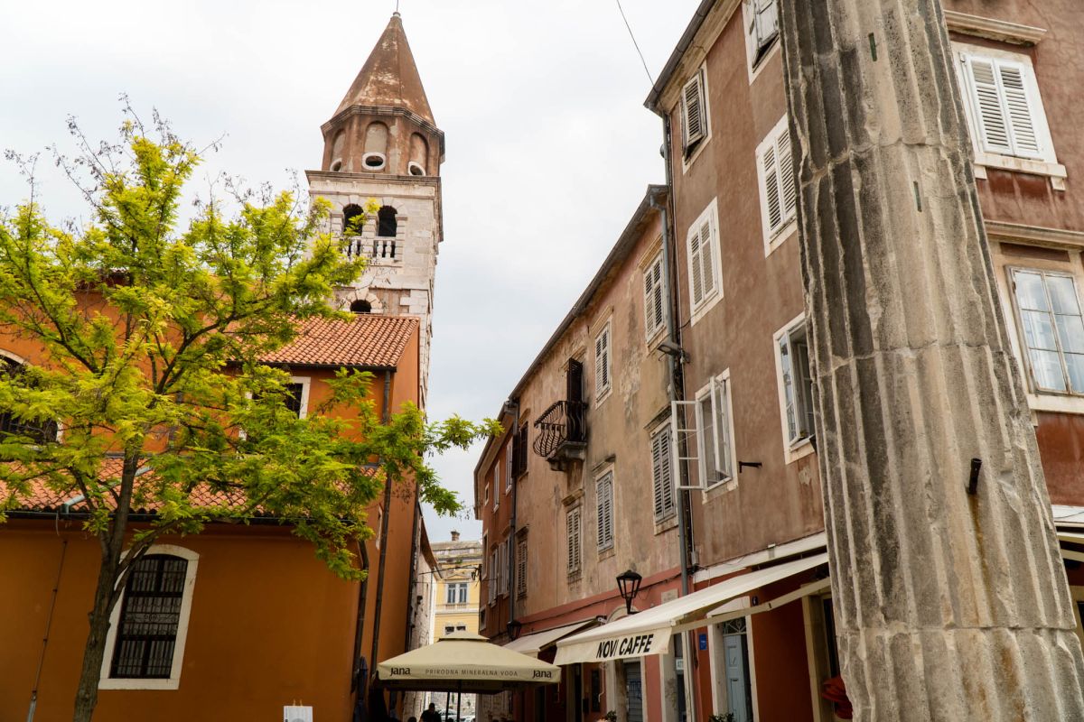 Площадь Петра Зоранича