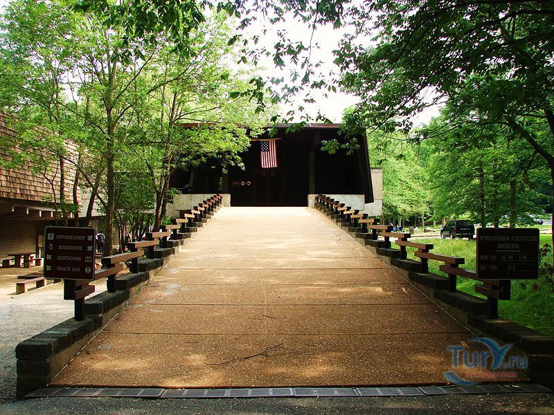 Великие водопады и канал Чесапик и Огайо