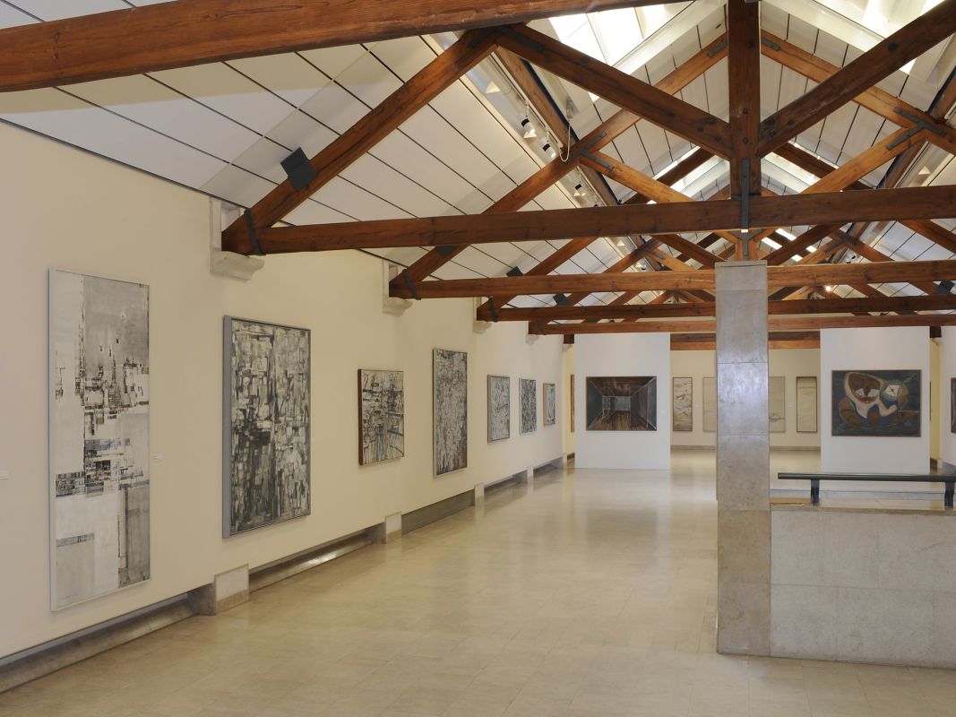 Музей А. Сенеша и М. Э. Виейра да Силва