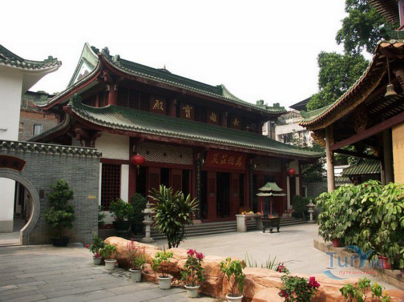 Храм Шести Баньяновых Деревьев