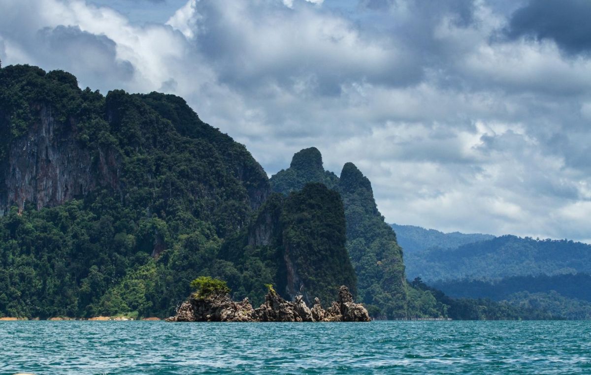 Озеро Чео Лан