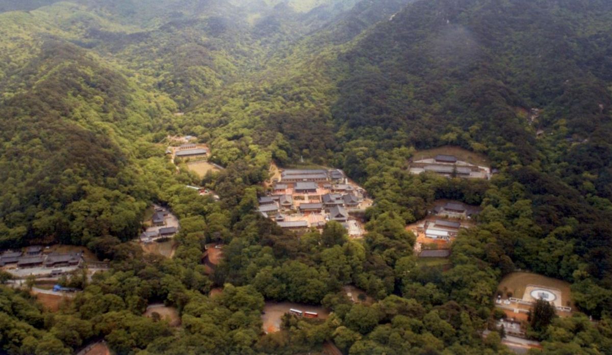 Храм Хэинса