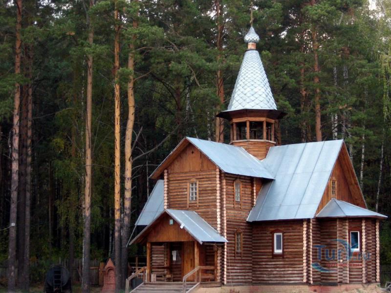 Церковь Рождества Пресвятой Богородицы 
