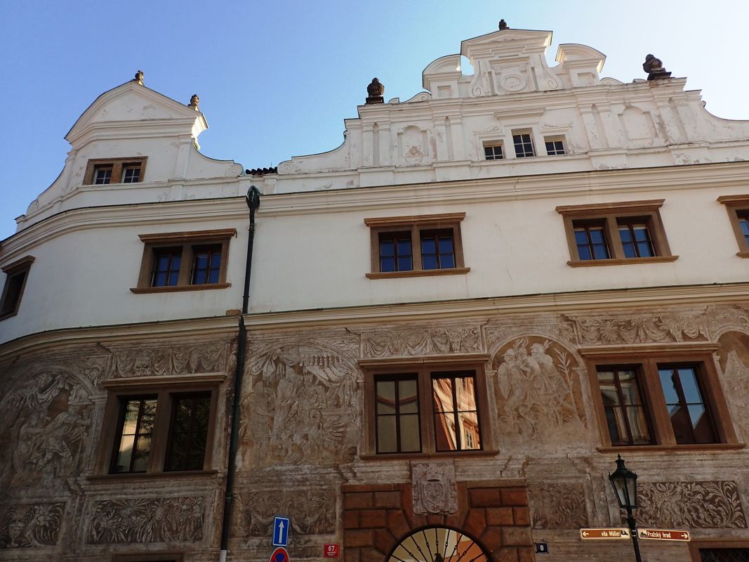 Мартиницкий дворец