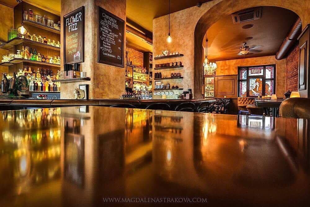 L' Fleur Bar