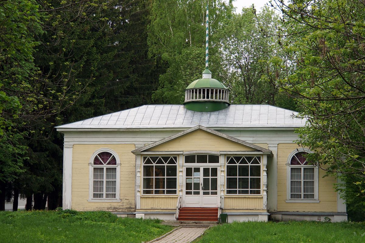 Ротонда – Музей-усадьба «Ботик Петра I»