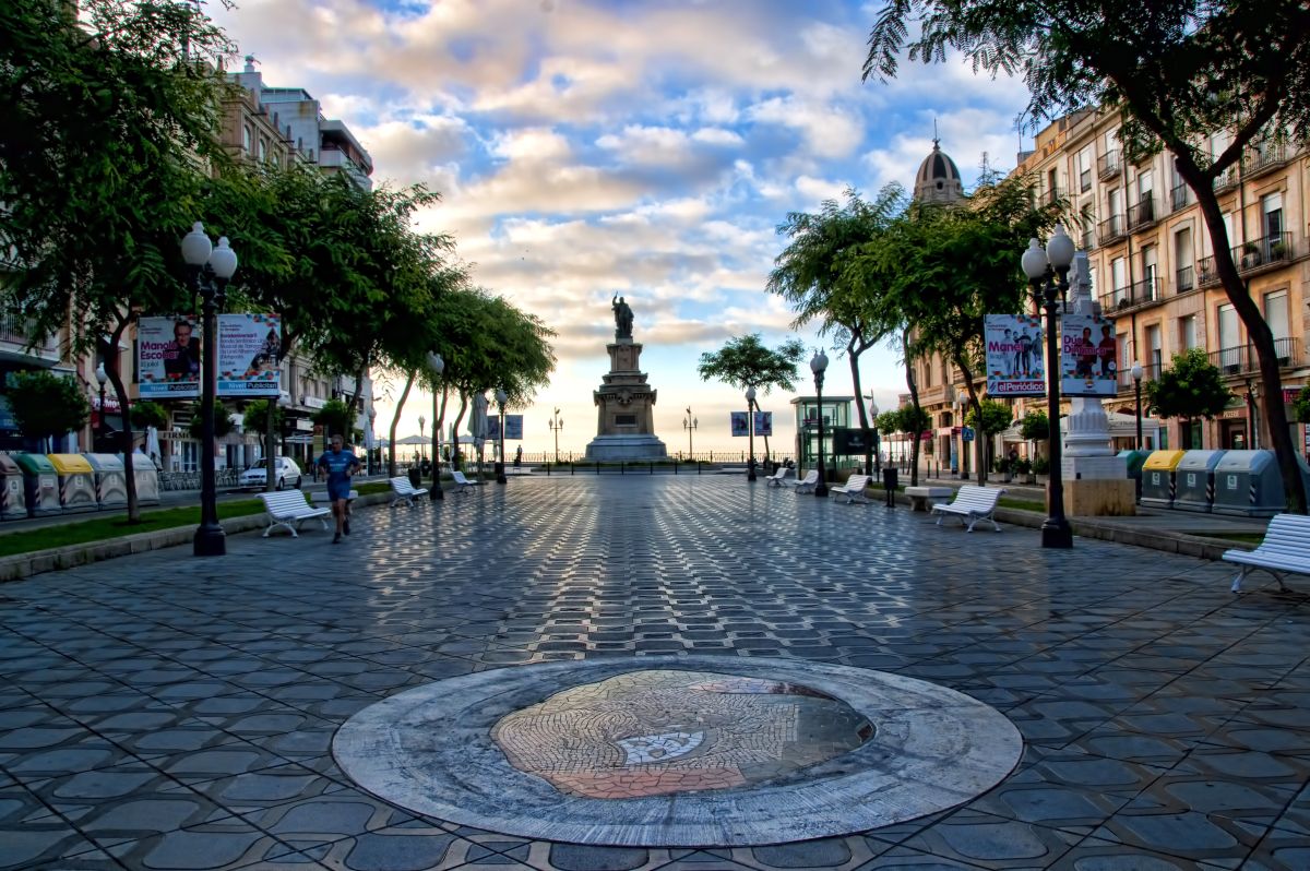 Проспект Рамбла Нова (Rambla Nova)