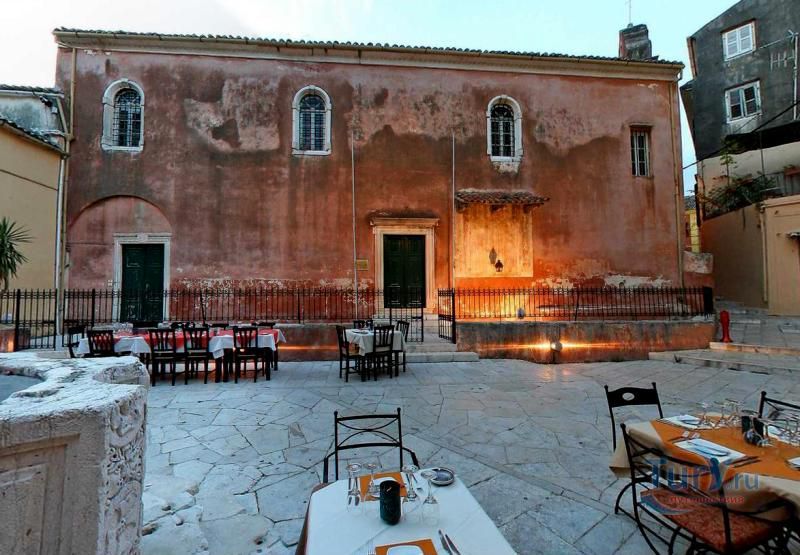 Церковь Панагия Кремасти