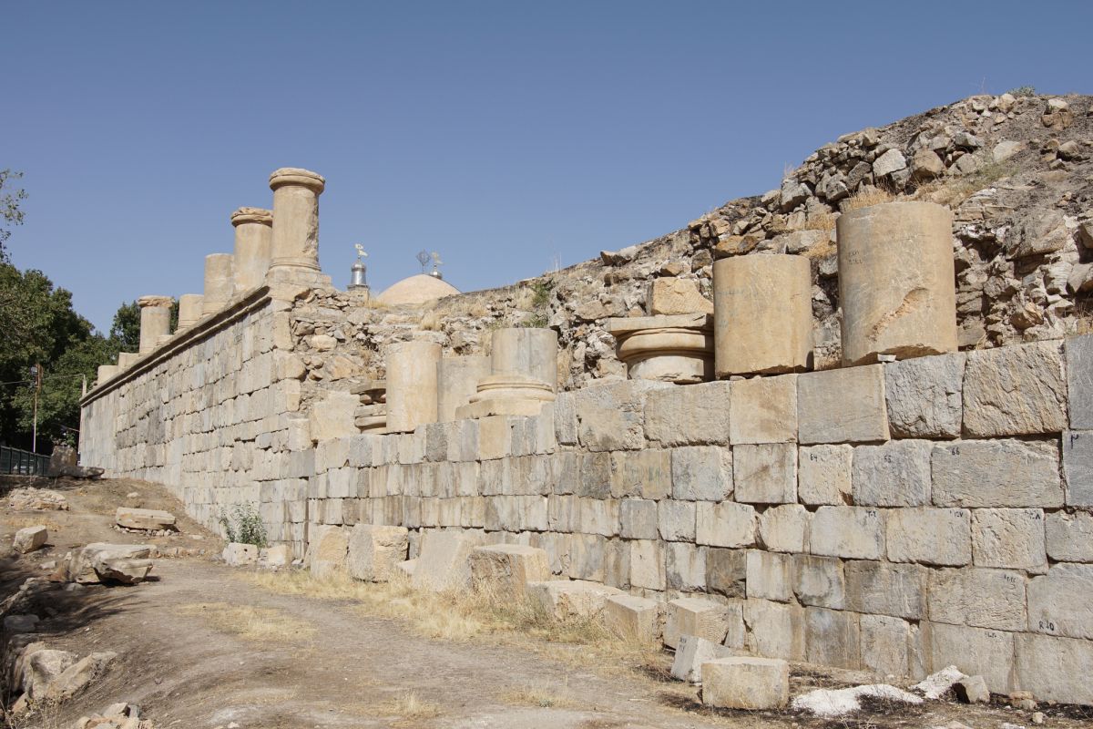 Храм Анахиты