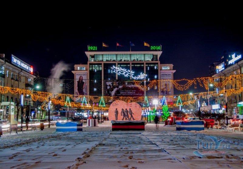 Памятник Группе Битлз