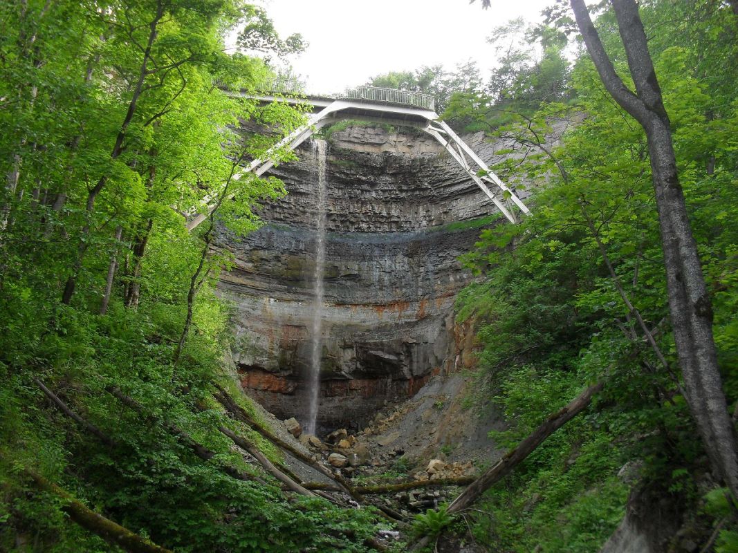 Водопад Валасте