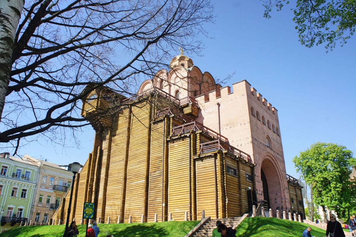 Золотые ворота