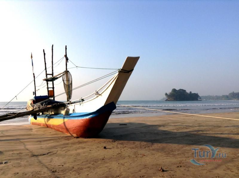 Пляж залива Велигама-Бэй