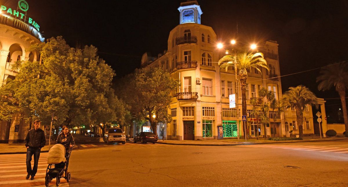 Проспект Леона